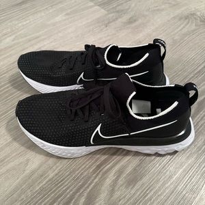 Nike Infinity React Shoes